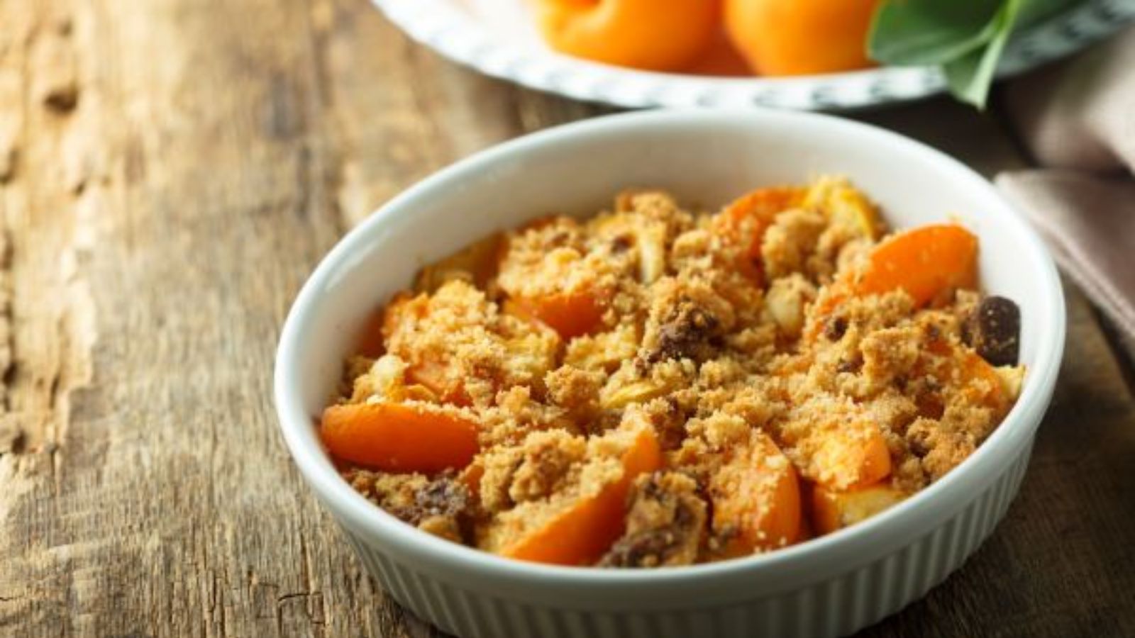 BlueMAJIK Peach Cobbler featuring BlueMAJIK Superfood Powder