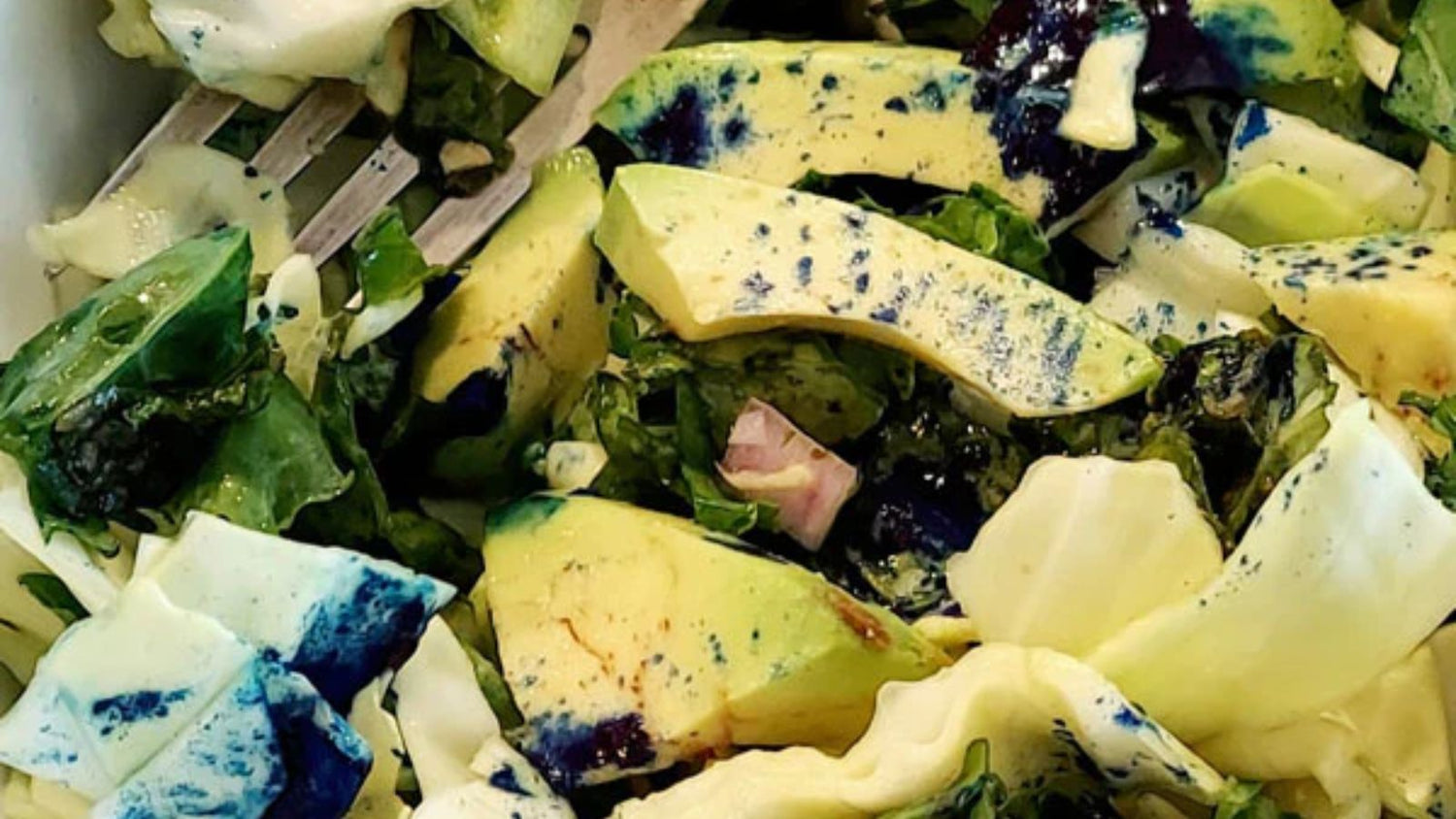 Blue and Green Salad featuring BlueMAJIK powder.