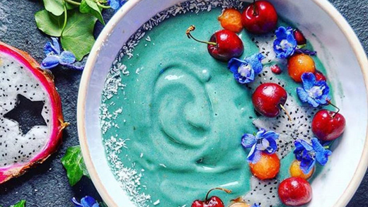 Ocean Smoothie Bowl Recipe -  BlueMAJIK powder.