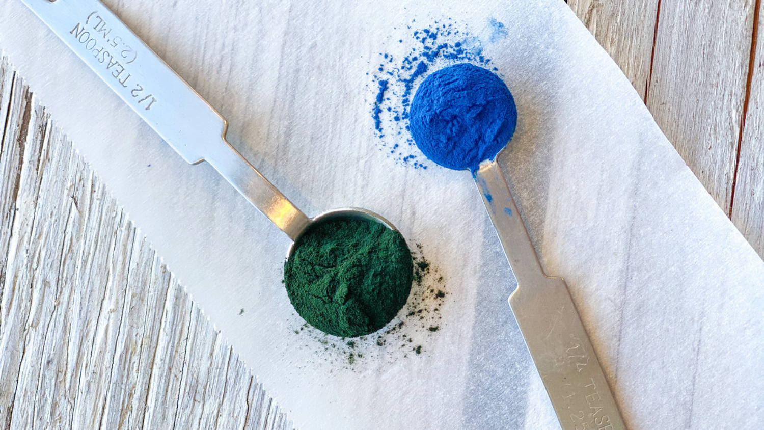 Superfood Highlight: Spirulina and BlueMAJIK - What's the Difference? + Health Benefits